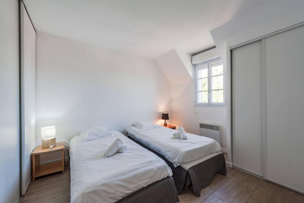 Guest House III Magny-le-Hongre Exterior foto